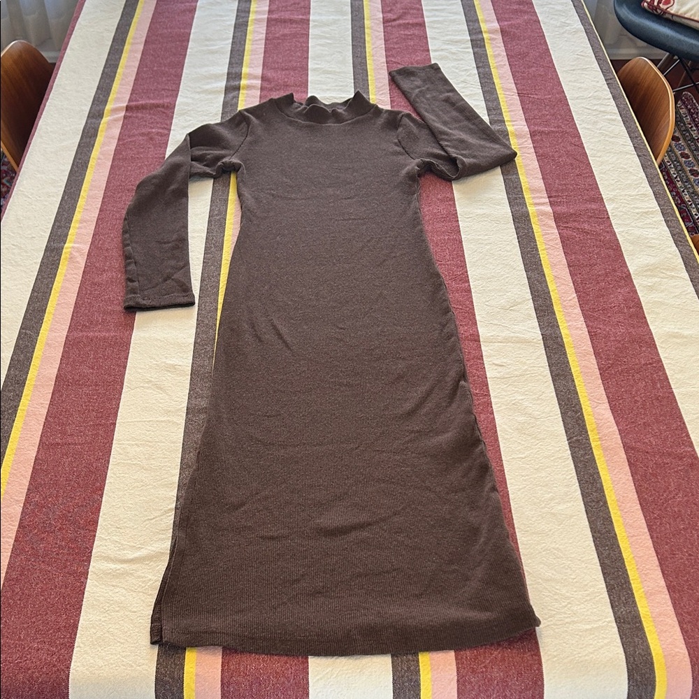 Brown cotton ribbed fitted midi dress size M (fits small)
